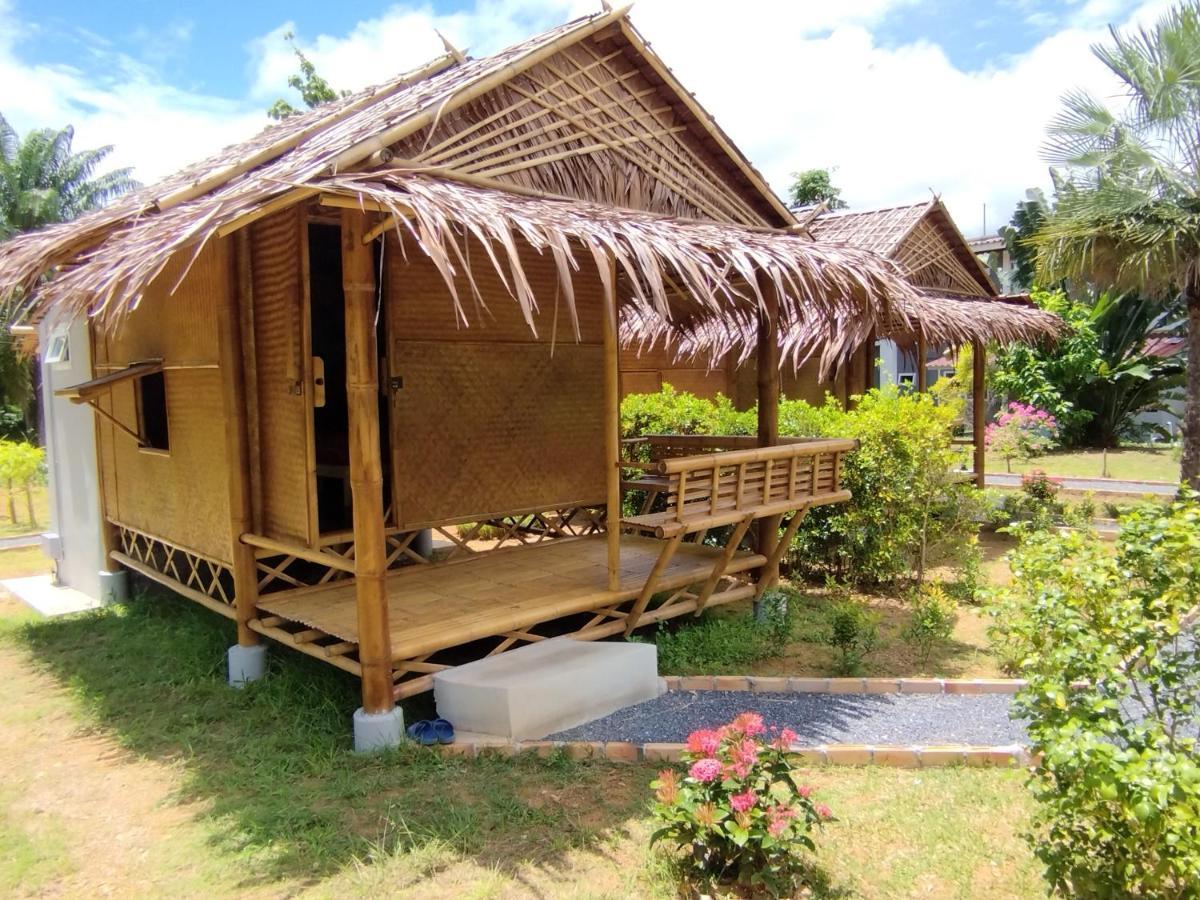 Palm Garden Bungalows Koh Lanta Exterior photo