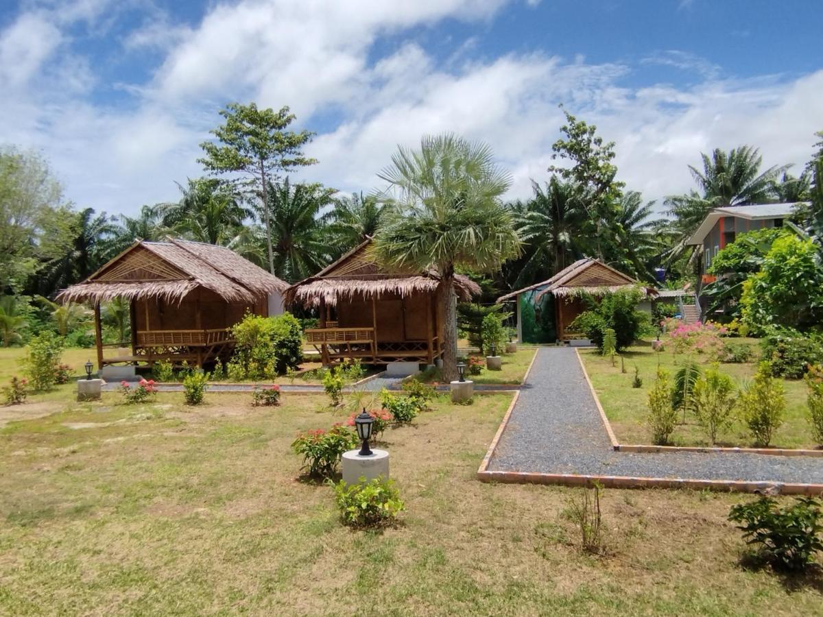 Palm Garden Bungalows Koh Lanta Exterior photo