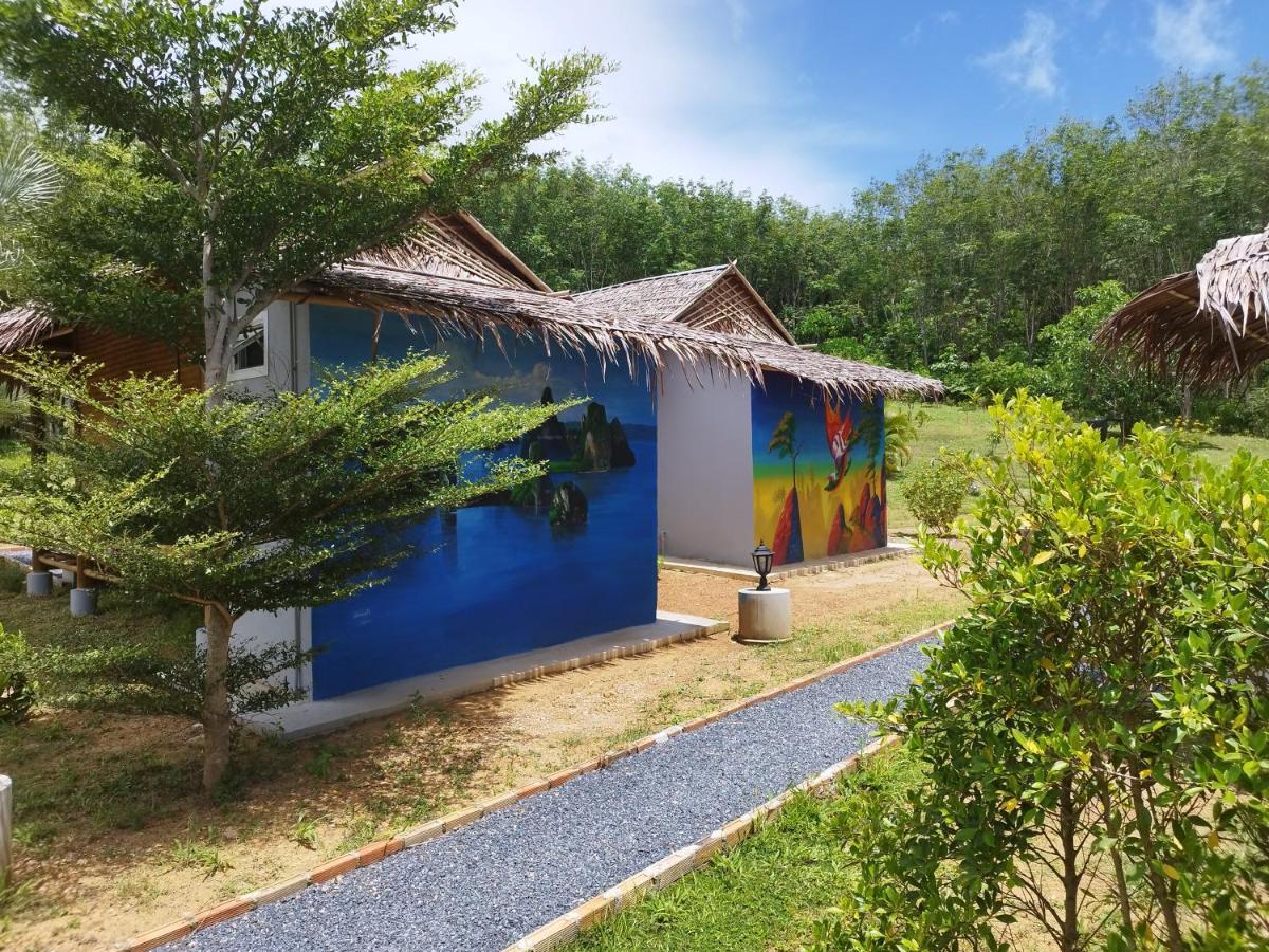 Palm Garden Bungalows Koh Lanta Exterior photo