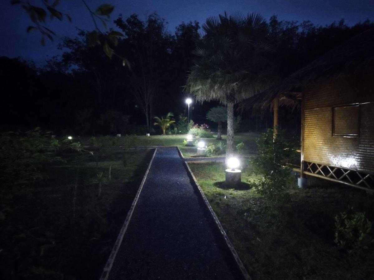 Palm Garden Bungalows Koh Lanta Exterior photo